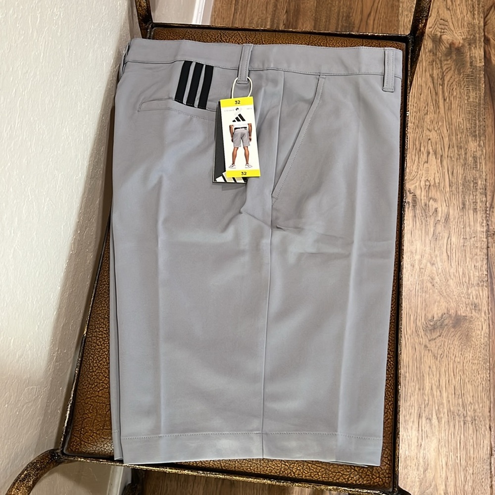 Brand New Adidas Gray with Black stripes Lightweight Stretch Golf Active Shorts! - Picture 3 of 8